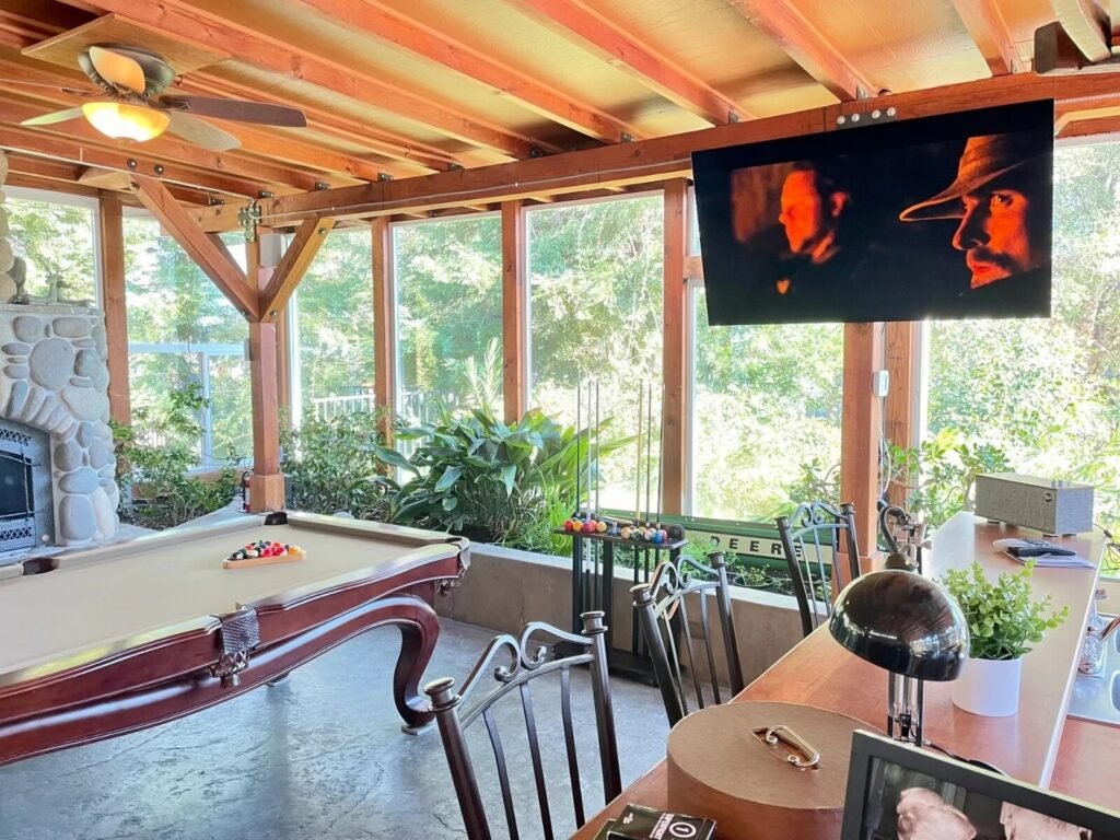 glass room
